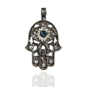 VIRGIN SAINTS & ANGELS - Hamsa Medallion in gunmetal